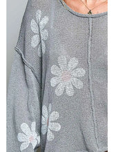 Load image into Gallery viewer, Gray with Daisies Crochet Knit Top