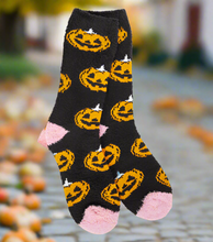 Load image into Gallery viewer, Pumpkin Halloween Cozy Crew Socks