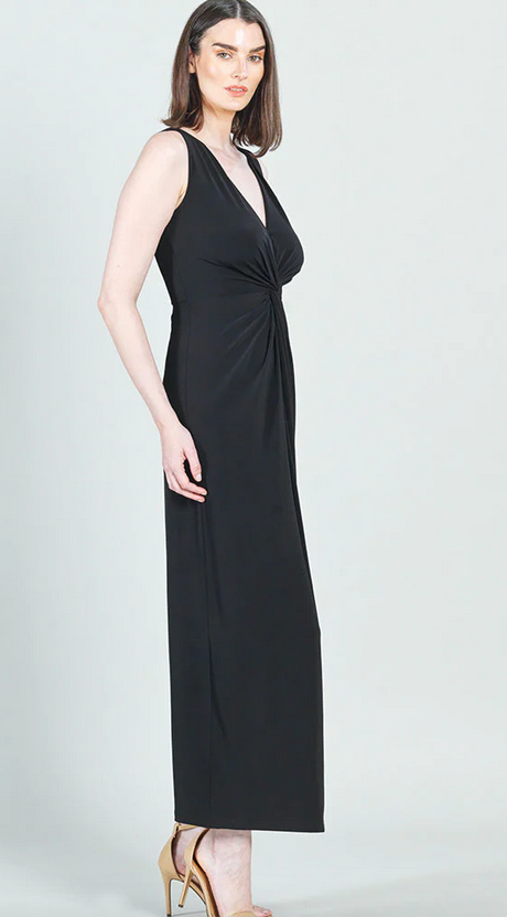 Center slit outlet dress