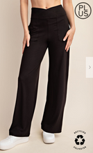 Load image into Gallery viewer, Black Plus/ Curvy Size V Waist Wide Leg Yoga Pants