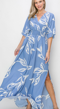 Load image into Gallery viewer, Blue Floral Woven Casual Maxi Dress
