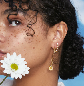 Daisy Gold Huggie Earrings