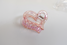 Load image into Gallery viewer, Heart Claw Hair Clips