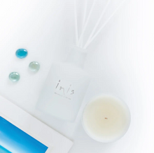 Load image into Gallery viewer, Inis Energy of The Sea Fragrance Diffuser 3.3Fl. oz
