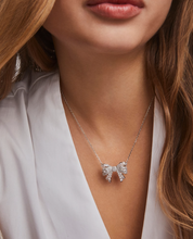 Load image into Gallery viewer, Kendra Scott Krista Bow Ashton Gift Set