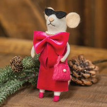 Load image into Gallery viewer, Red Carpet Mouse Felted Ornament