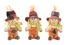 Load image into Gallery viewer, Scarecrow Charm w saying card