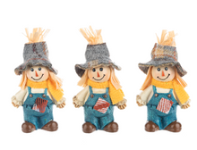 Load image into Gallery viewer, Scarecrow Charm w saying card