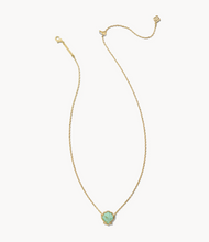 Load image into Gallery viewer, Kendra Scott Brynne Shell Pendant Necklace Gold Sea Green