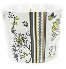 Load image into Gallery viewer, Friend 8oz Soy Wax Candle