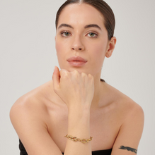 Load image into Gallery viewer, Amy Stainless Steel Gold Chain Link Bracelet by Brosway