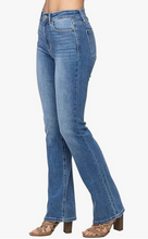 Load image into Gallery viewer, Judy Blue High Waist Classic Contrast Bootcut Jeans