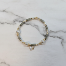 Load image into Gallery viewer, Pastel & Pearl Butterfly Bracelets-5 colors