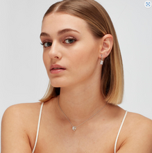 Load image into Gallery viewer, Sterling Silver Single Pendent Earring with Baguette Clear CZ by Brosway