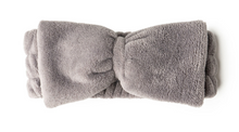 Load image into Gallery viewer, Take a Bow Headbands