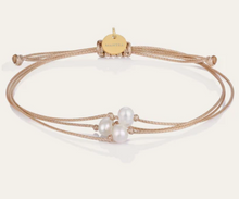 Load image into Gallery viewer, Thread of Grit Grace Gratitude MantraBand Bracelet