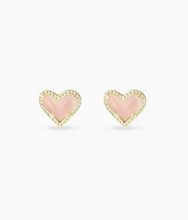 Load image into Gallery viewer, Kendra Scott Gold Ari Heart Stud Earrings In Rose Quartz