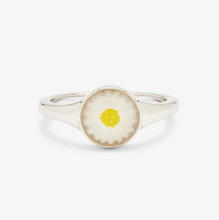 Load image into Gallery viewer, Pura Vida Silver Daisy Signet Ring