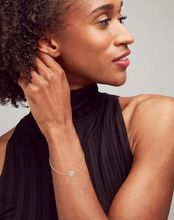 Load image into Gallery viewer, Kendra Scott Gold Ari Heart Bracelet In Rose Quartz