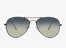 Load image into Gallery viewer, DIFF Eyewear Sunglasses Black Aviator Frame Grey Gradient Lens Cruz - unisex