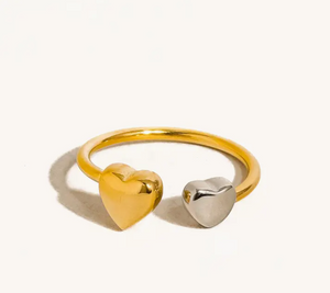 Loanni 18K Non-Tarnish Two Tone Heart Ring