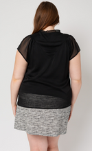 Load image into Gallery viewer, Plus Size Black Flowy Short Sleeve Top
