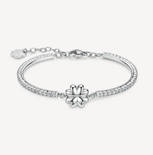 Load image into Gallery viewer, Brosway Chakra LUCK Four-Leaf Clover Rhinestone Bracelet
