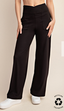 Load image into Gallery viewer, Black Buttery Soft V Waist Wide Yoga Pants

