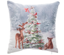 Load image into Gallery viewer, Woodland Throw Pillows
