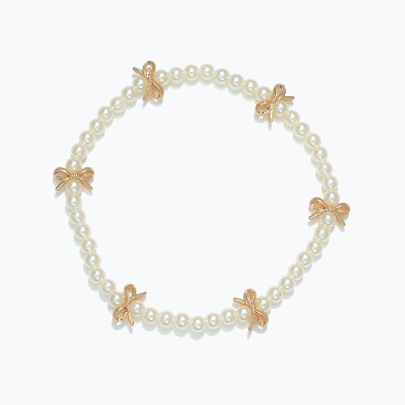 Delicate Pearl Bead Bracelet with Gold Bows