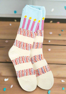 Cakewalk Cozy Crew Socks