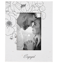 Load image into Gallery viewer, Engagement 4x6 Frame Engaged or She Said Yes
