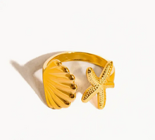 Load image into Gallery viewer, Étoilé 18K Gold Non-Tarnish Star and Shell Ring
