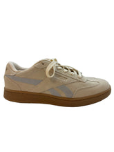 Load image into Gallery viewer, Women's Forte Reebok Sneaker Off-White
