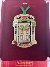 Load image into Gallery viewer, Easton, PA Holiday Door Ornament
