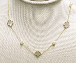 Gold Mother of Pearl Clover Pearl Necklace