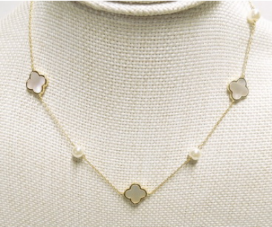 Gold Mother of Pearl Clover Pearl Necklace