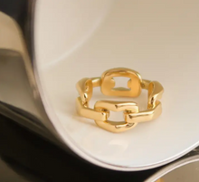 Load image into Gallery viewer, Brooklyn 18K Gold Stack Braided Non-Tarnish Ring
