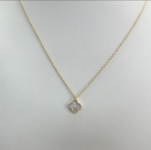 White Clover Necklace Gold