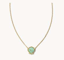 Load image into Gallery viewer, Kendra Scott Brynne Shell Pendant Necklace Gold Sea Green
