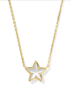 Kendra Scott Cassidy Short Pendant Necklace Ivory Mother of Pearl