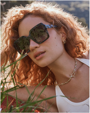 Load image into Gallery viewer, Kendra Scott Elisa Toggle Necklace
