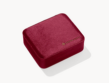 Load image into Gallery viewer, Kendra Scott Mattie Case Burgundy Velvet
