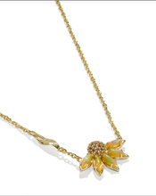 Load image into Gallery viewer, Kendra Scott Anya Flower Pendant Necklace Gold Yellow Mix
