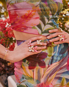 Kendra Scott Bianca Butterfly Cocktail Ring Gold Iridescent White Mix