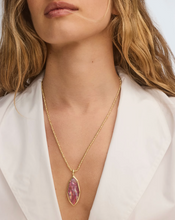 Load image into Gallery viewer, Kendra Scott Ophelia Large Long Pendant Gold - Light Mauve Illusion
