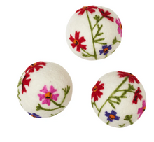 Load image into Gallery viewer, Laundry Wildflower Wool Dryer Ball
