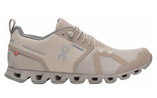 Load image into Gallery viewer, ON Women's Waterproof Tan Sneakers Size 5.5

