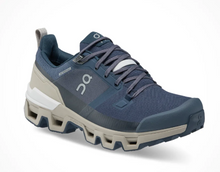 Load image into Gallery viewer, ON Women's Waterproof Navy Blue Sneakers Size 6
