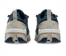 Load image into Gallery viewer, ON Women's Waterproof Navy Blue Sneakers Size 6
